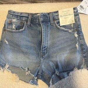 Abercrombie & Fitch Light Blue High Waist Denim Shorts. The Mom Short High Rise